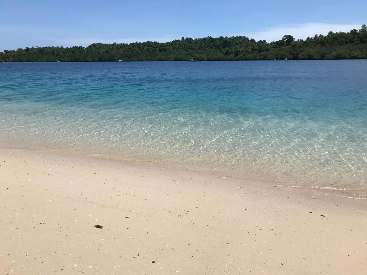 Blue Bay Divers Likupang Bangka Экстерьер фото