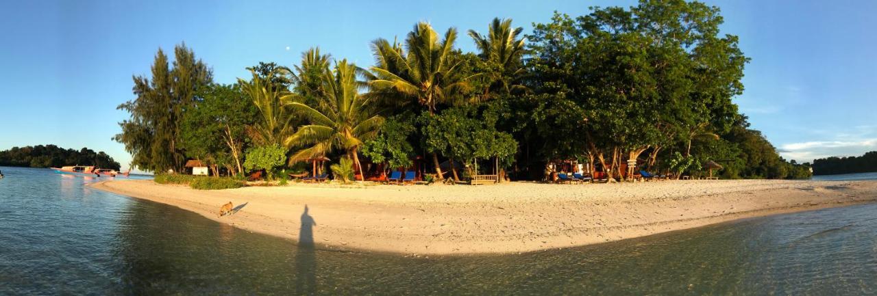 Blue Bay Divers Likupang Bangka Экстерьер фото