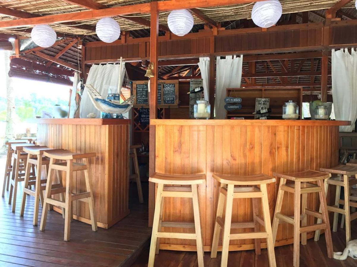 Blue Bay Divers Likupang Bangka Экстерьер фото